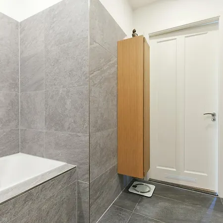 Spacious Modern Home! Pensjonat