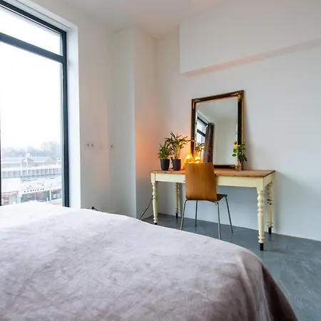 Spacious Modern Home! Pensjonat *